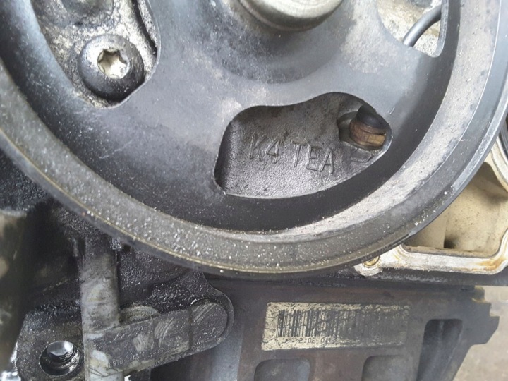 MOTEUR FORD MONDEO MK III D6BA