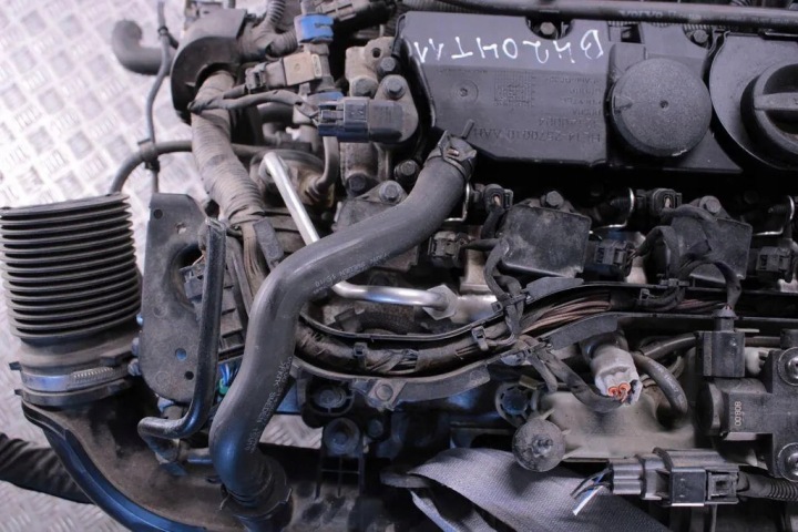 MOTEUR VOLVO V60 B4204T11 2.0L GASOLINE 180KW 2015