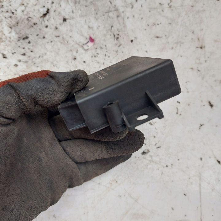 VOLVO V40 II MODULE STATIONNEMENT 31314152