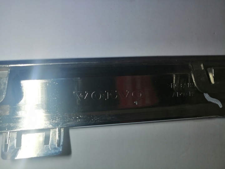 VOLVO XC60 MOULURE CHROME PARE-CHOCS PRWY AVANT 32227904