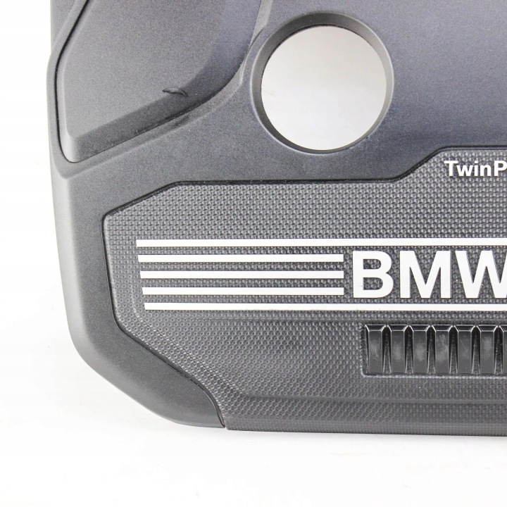BMW 5 G30 G31 2018 PROTECTION SUPÉRIEURE MOTEUR