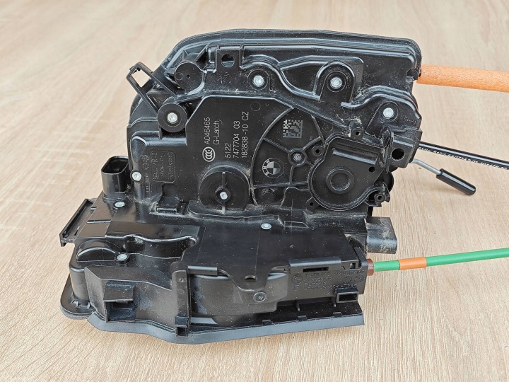 ORIGINE SERRURE DOCIAG PORTES DROIT ARRIÈRE SOFT CLOSE BMW G30 7477704 5A36ED4 24KM