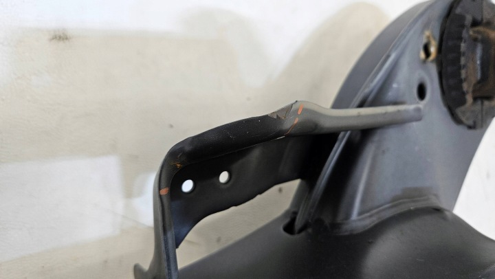 CHÂSSIS CHÂSSIS KOYSKA ARRIÈRE ARRIÈRE MERCEDES C-KLASA W206 A206 A2063522100