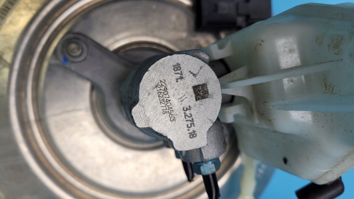 BMW F45 225XE 18R SERVO POMPE DE FREIN 6857913 EUROPE