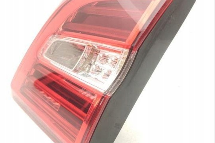 PHARE DROITE ARRIÈRE MERCEDES-BENZ M (W166) A1669068501 GASOLINE 386KW 2015