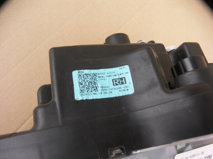 HYUNDAI TUCSON IV 21- PHARE AVANT DROITE COMPLET LED POUCES N7921-61120