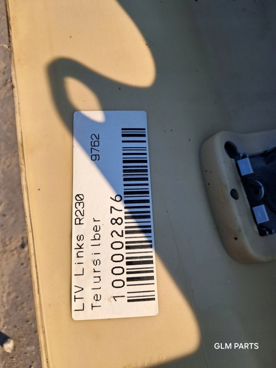 MERCEDES-BENZ SL R230 GAUCHE MOULURE SEUIL DANS COULEURS C752 A2306980154