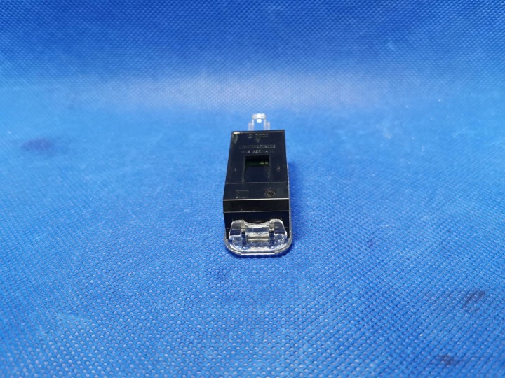 AMPOULE LED ÉCLAIRAGE INTÉRIEUR COUVERCLES DE COFFRE ORIGINAL AUDI A3 8Y 8J0947409B