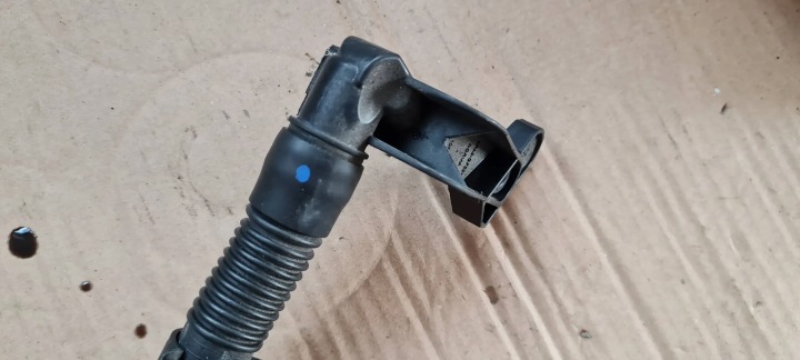 A5 8W FIL TUYAU PRESSION 2.0 TFSI 06L103226 A4 B9 8W