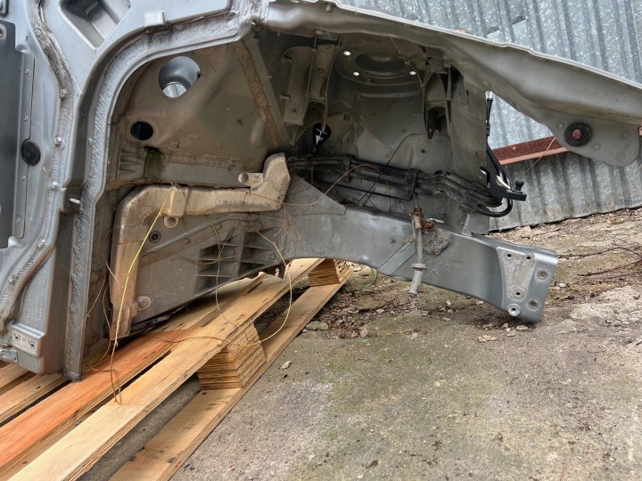 AUDI A8 D4 QUART SEUIL LONGERON POTEAU DROIT AVANT TABLIER