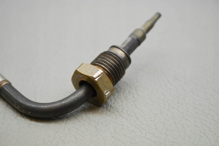 CAPTEUR TEMPÉRATURE AUDI A4 (8W2, B9) 8W0906088E 2016