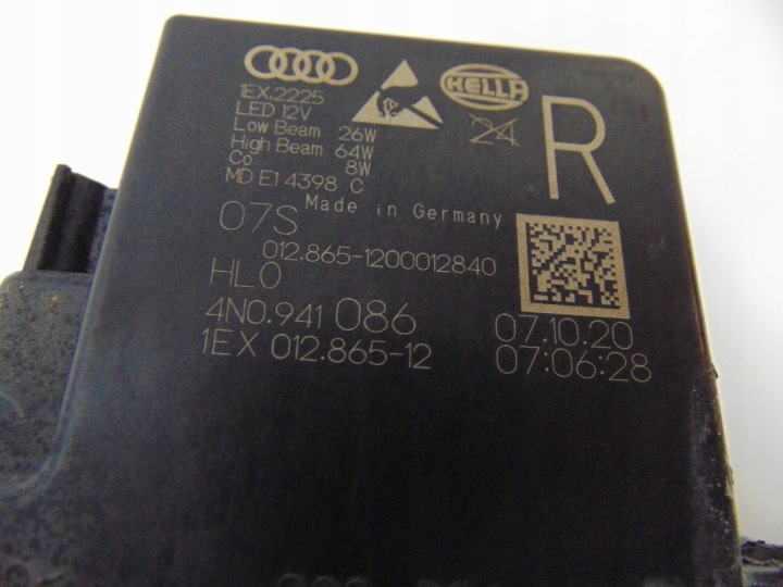 PHARE DROITE AVANT AUDI A8 D5 LASER 4N0941086 EUROPE
