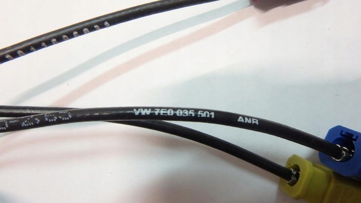 VW ANTENA GPS 7E0035501 