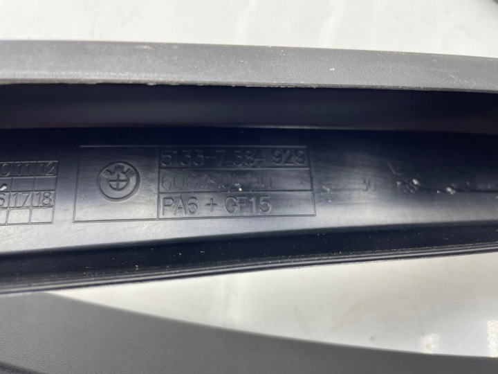BMW 5 G30 G31 2021 MOULURE JOINT D'ÉTANCHÉITÉ VITRES PORTES AVANT