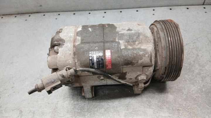 COMPRESSEUR DE CLIMATISATION AUDI A3 8L RESTYLAGE 00-03R 1.6B 1J0820803G