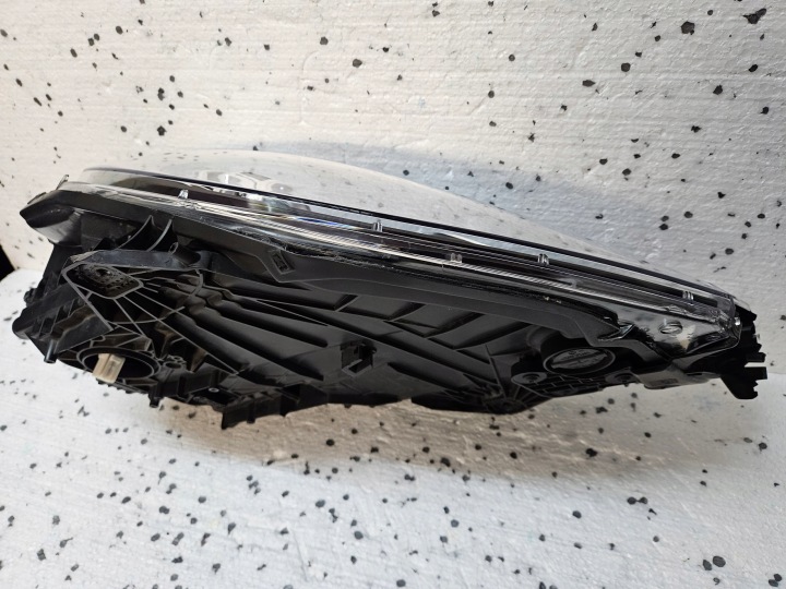 PORSCHE MACAN XÉNON ROTATIF 95B PHARE