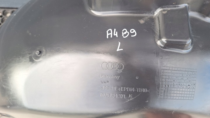 AUDI A4 B9 LIFT PASSAGE DE ROUE GAUCHE AVANT