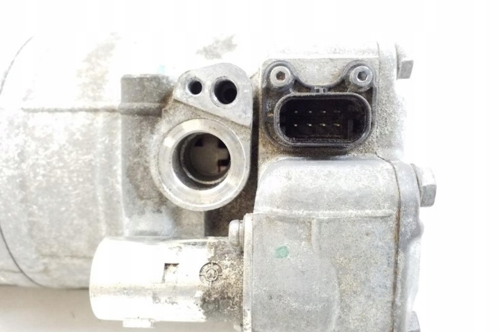 COMPRESSEUR DE CLIMATISATION MERCEDES-BENZ B (W246, W242) A0032305111 0.0L
