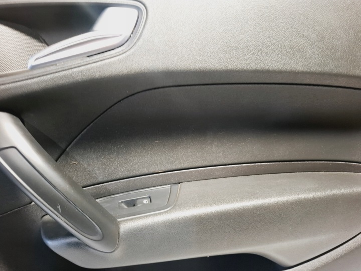 GARNITURE COLLECTEUR PORTES AVANT DROIT AUDI A1 I 1 8X 2010-20 3 PORTES 8X3867118