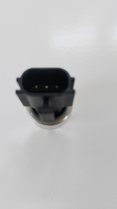 MITSUBISHI OE MR306627 COMMUTATEUR PRESSION CLIMATISATION
