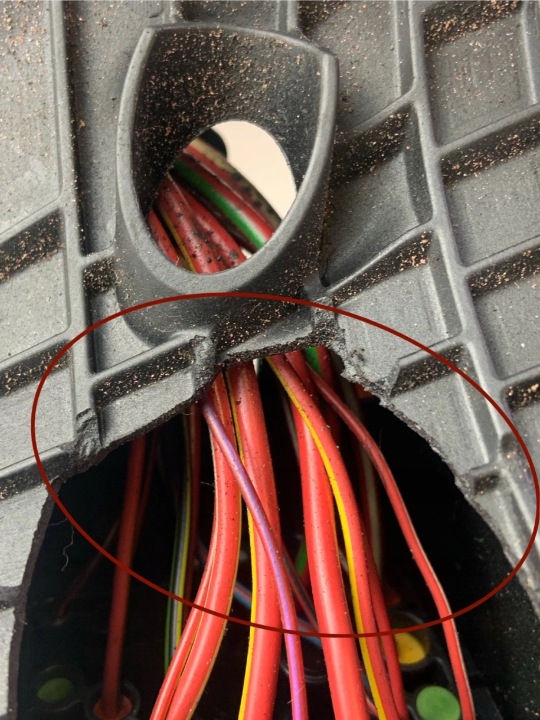 BOÎTE FUSIBLES VOLKSWAGEN PASSAT B6