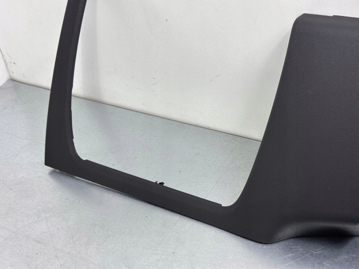 SKODA KODIAQ 2022 ÉLÉMENT TABLEAU DE BORD INSTRUMENTATION BAS 566857206