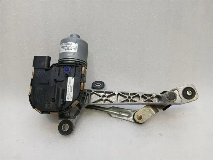 LAMBORGHINI HURACAN LP640 SPYDER MOTEUR ESSUIE-GLACES AVANT 4T2955023B