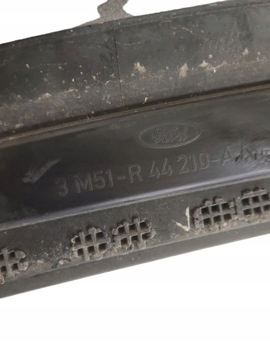 SPOILER COUVERCLES DE COFFRE FORD FOCUS C-MAX 3M51R44210AK