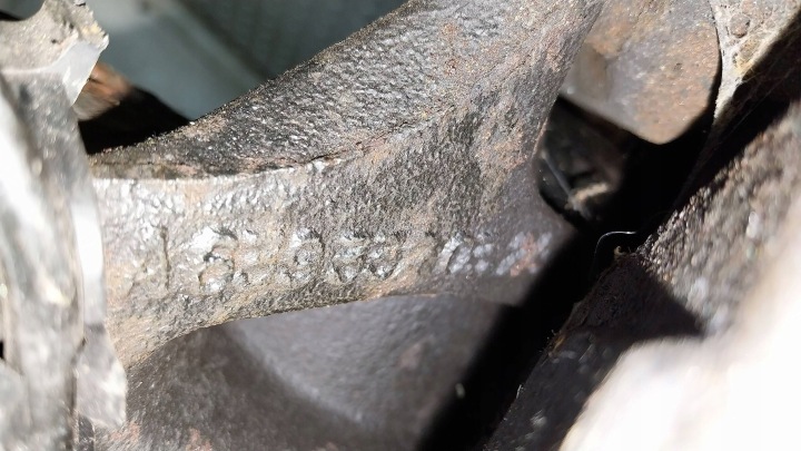 ROTULE DE DIRECTION MOYEU ÉTRIER DE FREIN GAUCHE AVANT A6393300632 MERCEDES VITO VIANO W639
