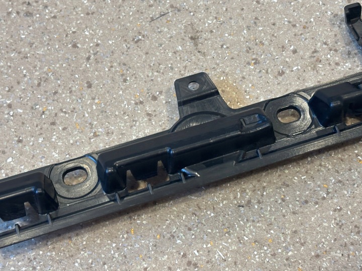 RENFORCEMENT SEUIL DROITE CÔTÉ BMW 4 G22 G23 G24 G26 7497384