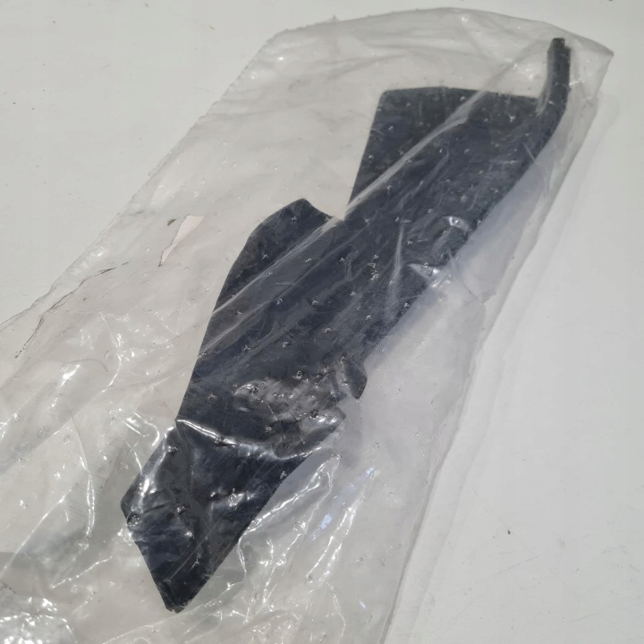 OPEL INSIGNIA I ANGLE PROTECTION PLASTIQUE DROITE GM 13249993