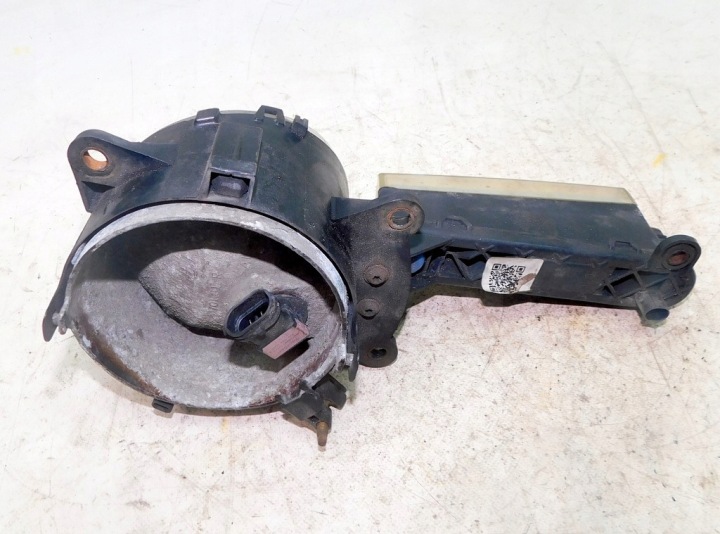 MB ACTROS MP4 12R EURO 5 PHARES ANTIBROUILLARD PRZECIWMGLOWE DROIT A9608200556
