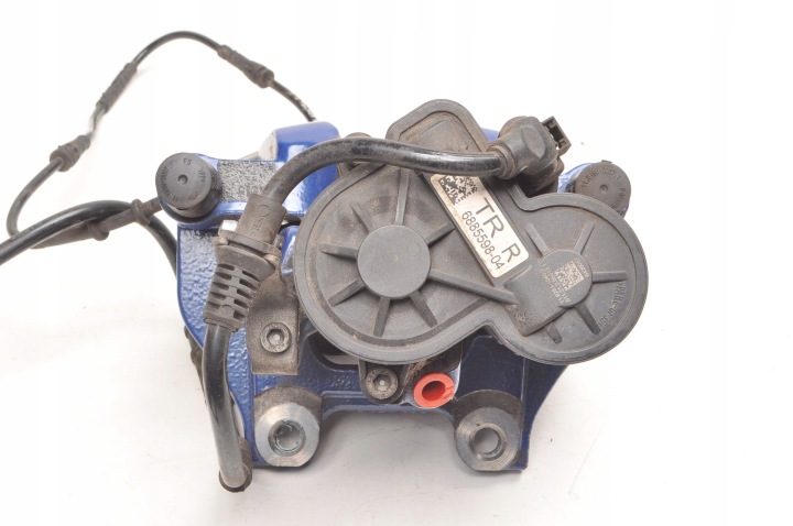 BMW F40 F44 2.0 ÉTRIER DE FREIN DE FREIN DROIT ARRIÈRE 6885598