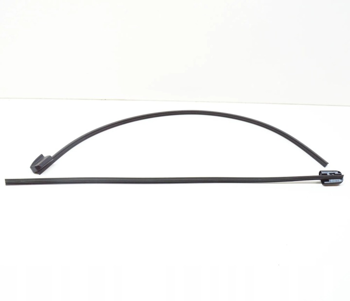 VOLVO XC60 MK2 KIT SEMELLES ESSUIE-GLACES VITRES AVANT LHD 31490722