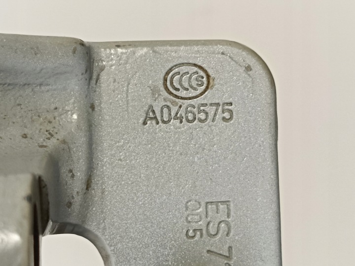 CHARNIÈRE PORTES DROIT AVANT AVANT INFÉRIEUR MERCEDES SPRINTER 907 910