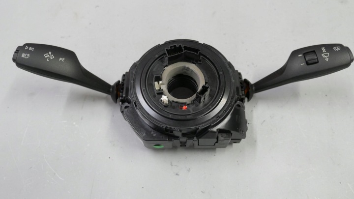BMW F20 F21 F25 F31 COMMUTATEUR COMPOSITE CAOUTCHOUC MANETTES 9253759