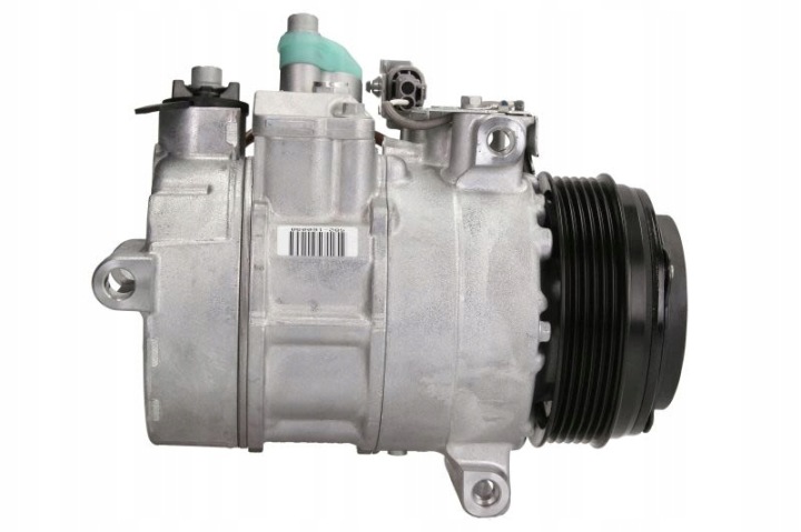 COMPRESSEUR DE CLIMATISATION MERCEDES CLS C218 C W204 E W212 SL R231 A0008302600