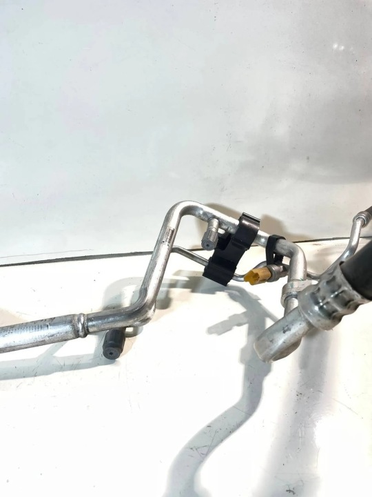 FIL CONDUITES DE DÉRIVATION TUYAU TUYAU CLIMATISATION AC PEUGEOT 308 3 P5 1.2 9839376380