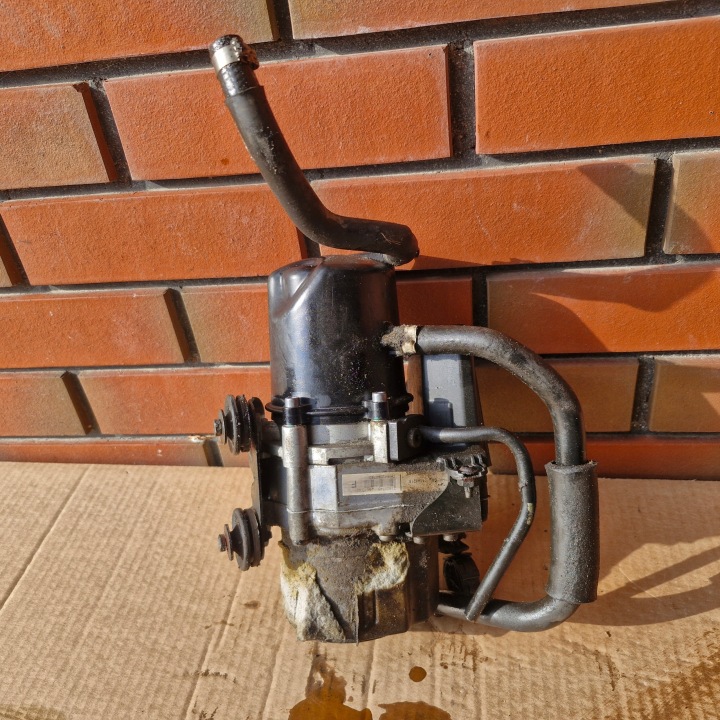 CITROEN C5 I 1 LIFT 04- 2.0 HPI POMPE AMPLIFICATEUR 9656795980