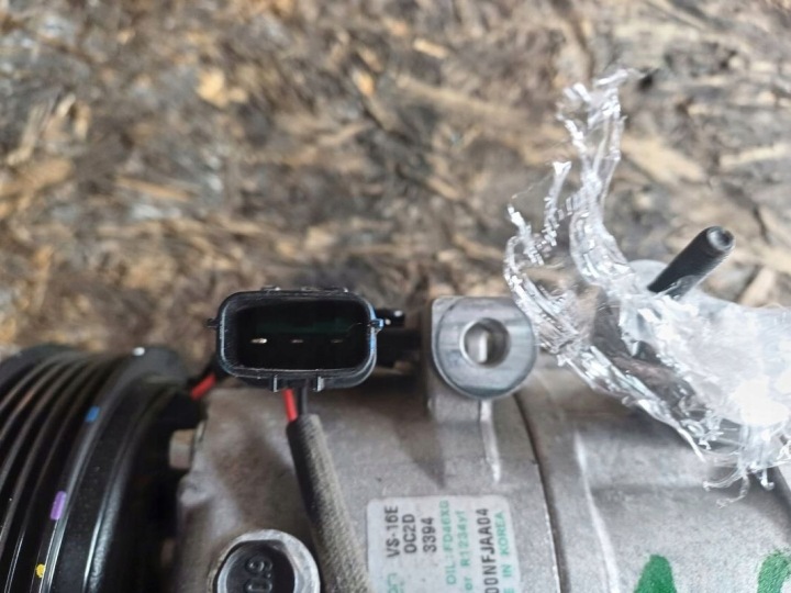 COMPRESSEUR DE CLIMATISATION HYUNDAI TUCSON III 1.6 T-GDI CA500NFJAA04