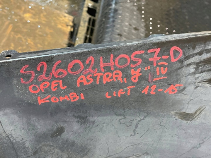 OPEL ASTRA IV 4 J LIFT 12-15 UNIVERSEL PARE-CHOCS ARRIÈRE ARRIÈRE