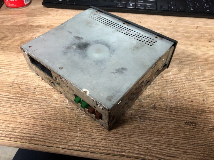 7L6919146B MODULE SYNTONISEUR TV VW TOUAREG