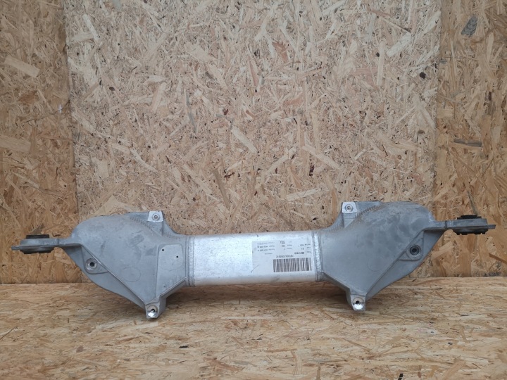PEUGEOT 508 II UNIVERSEL POUTRE CHÂSSIS CHÂSSIS ARRIÈRE 9830455580 EN TRÈS BON ÉTAT