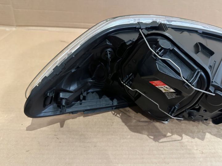 VOLVO C30 LIFT PHARE BI XÉNON COMPLÈTE DROITE GAUCHE 31299818 31299819