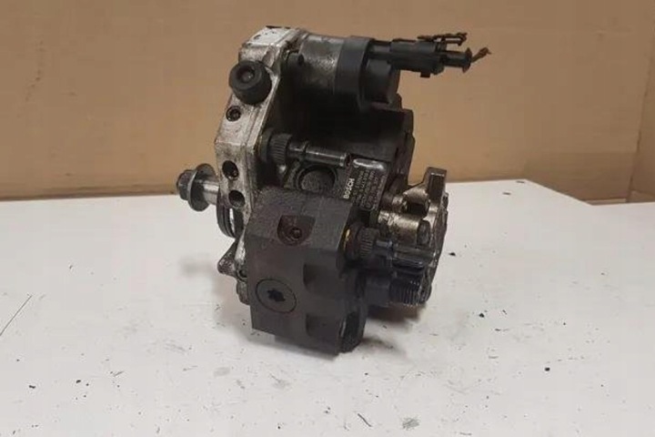 POMPE CARBURANTS RENAULT VEL SATIS (BJ0_) 0445010033 2.2L DIESEL 110KW 2002