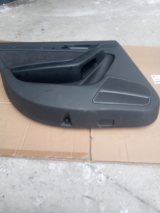 AUDI A4 B8 A5 COLLECTEUR GARNITURE DE PORTE PORTES GAUCHE ARRIÈRE ALCANTARA 4-31