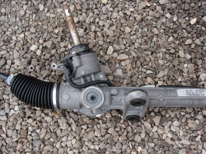 CRÉMAILLÈRE DE DIRECTION JAGUAR XF X260 GX63-3200-AF