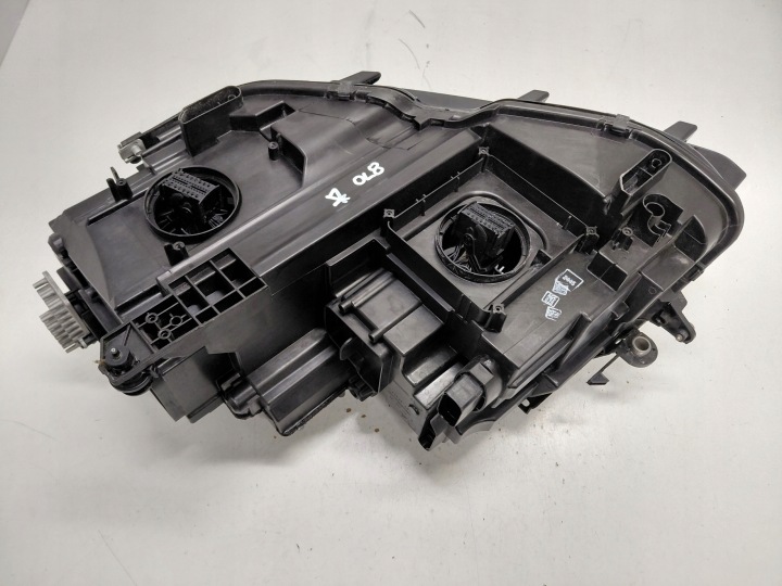 VW TIGUAN II COMPLET LED PHARE DROITE GAUCHE PARFAIT