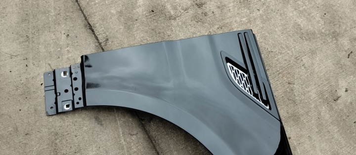 AILE DROIT GRILLE DROITE RANGE ROVER SPORT L494 SANTORINI NOIR