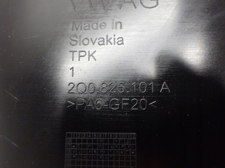 PLACA PROTECCIÓN BASTIDOR IZQUIERDO PARTE TRASERA 2Q0825101A VW POLO 2G VI 20R 